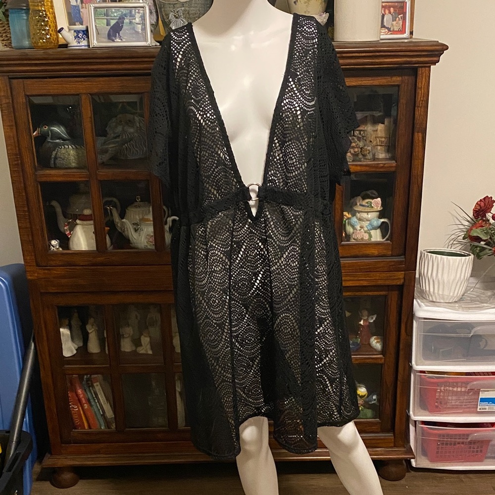 Catalina Black Lace Swim Coverup